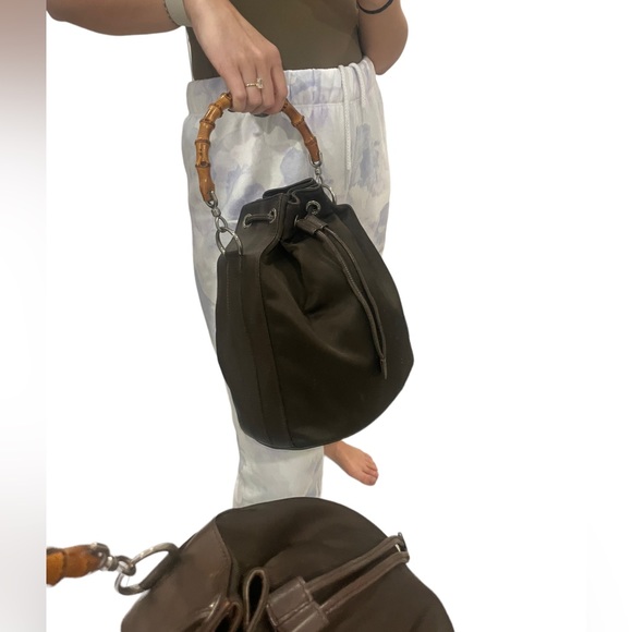 Gucci Authentic Vintage Bamboo Handle Bucket Bag - Picture 13 of 16